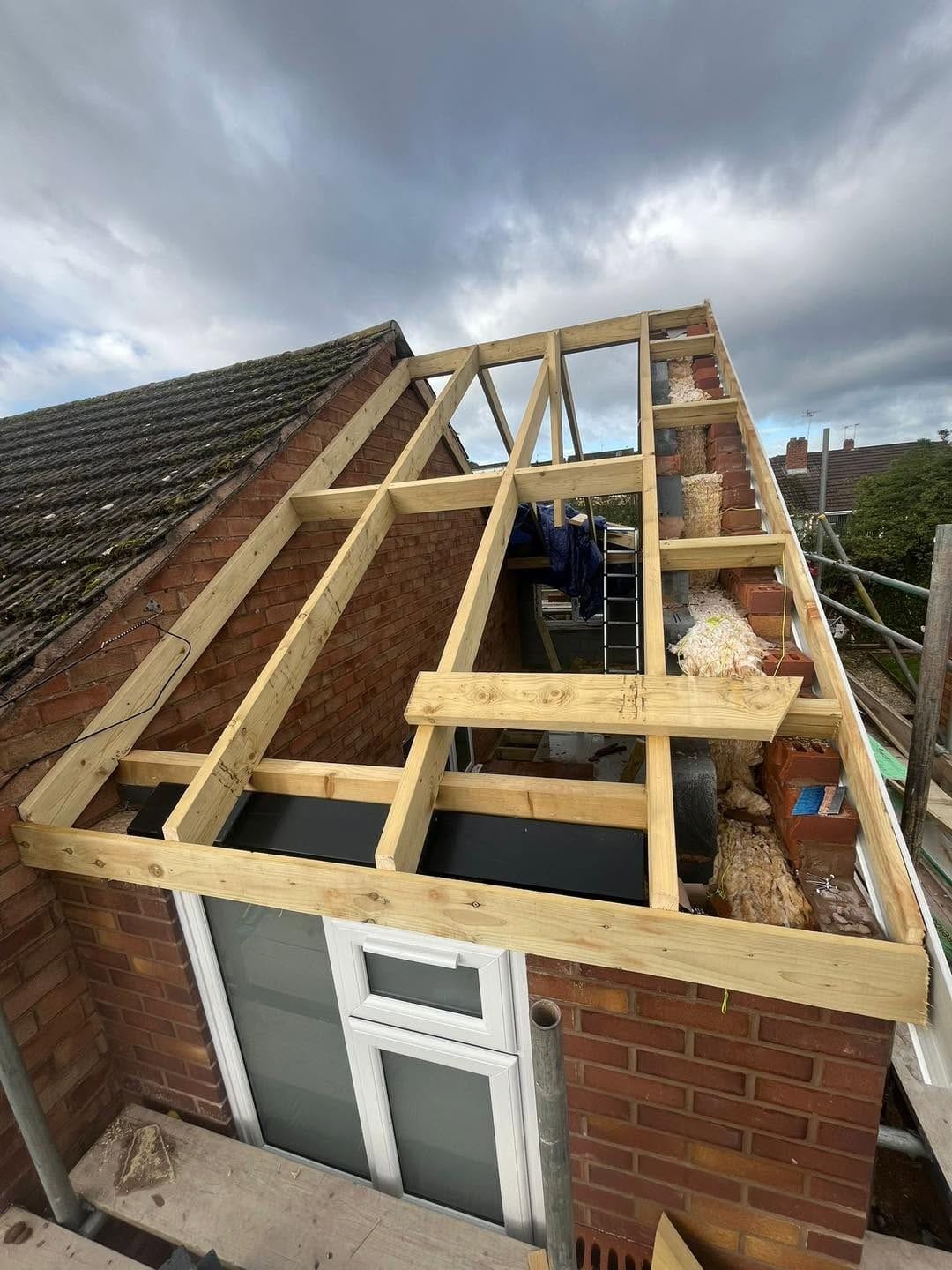 Roof structure built, Bewdley