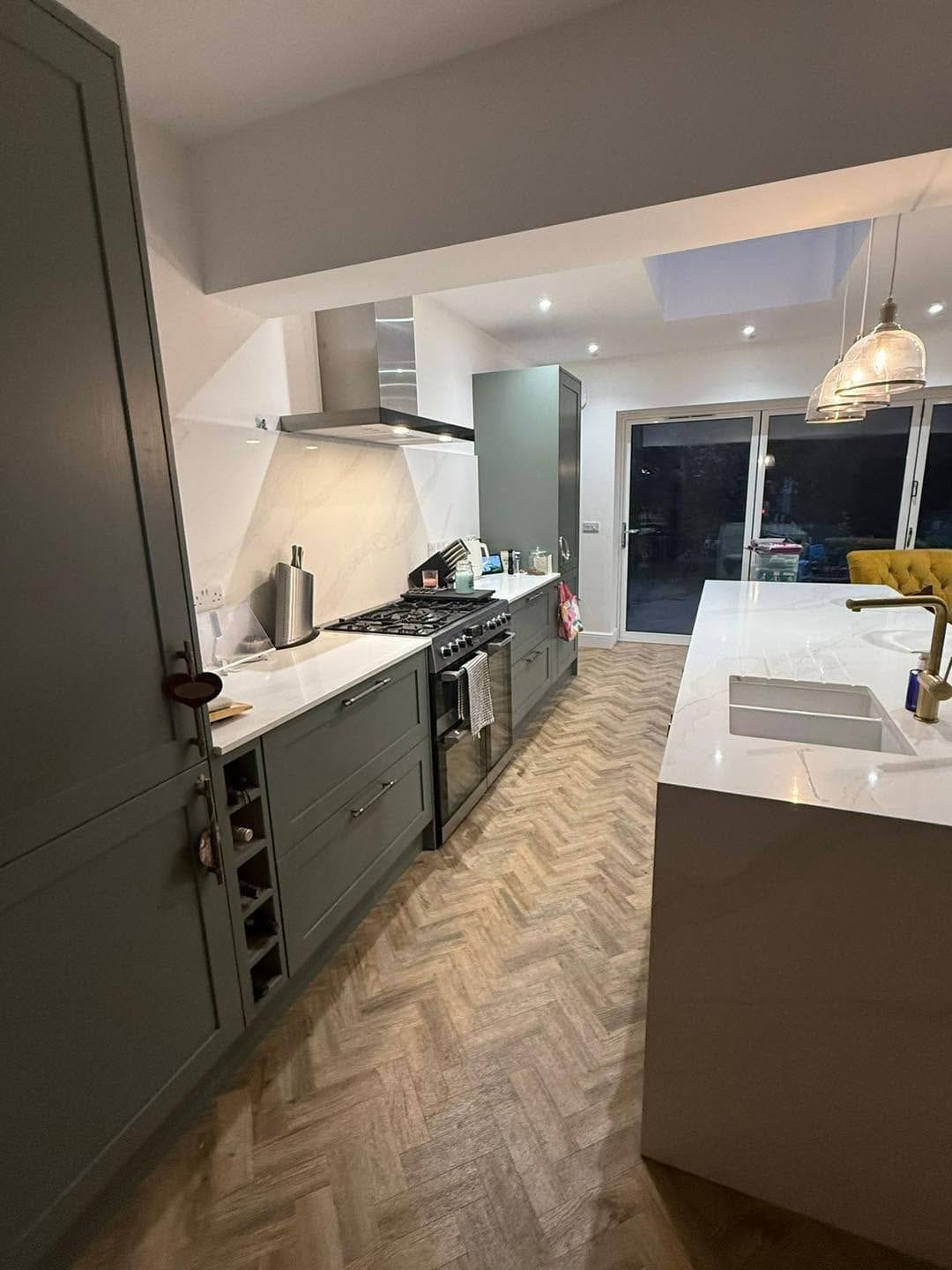 Kitchen run and range cooker, Birmingham