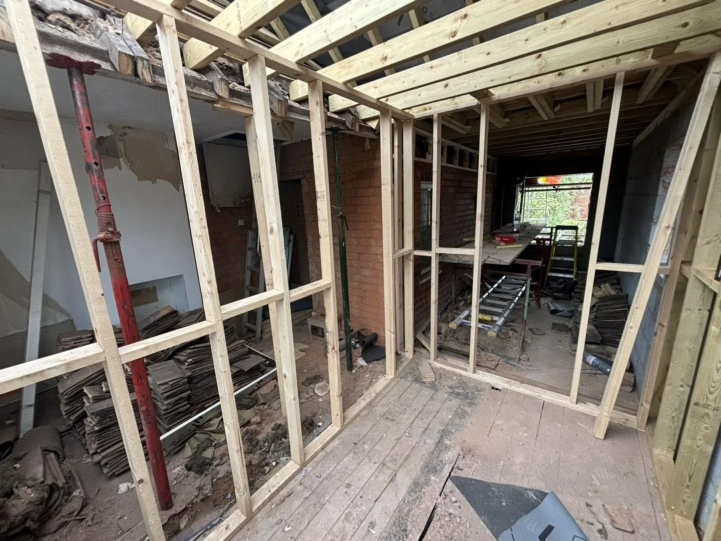 Stud framing during the work
