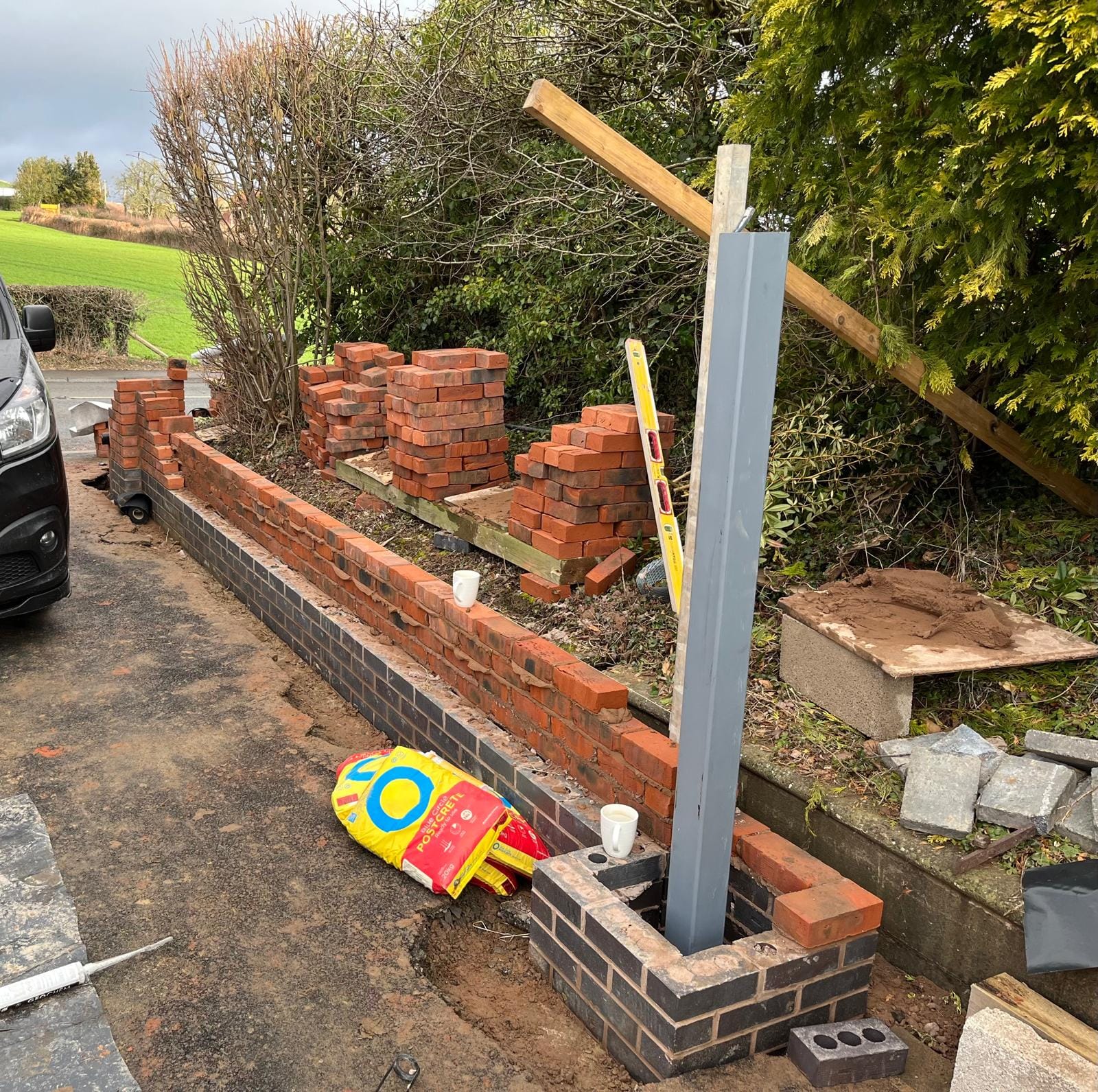 Decorative Brickwork & Entrance Walls — photo 3