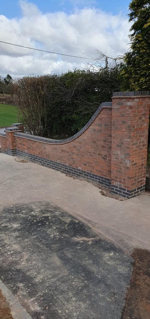 Decorative Brickwork & Entrance Walls — photo 10