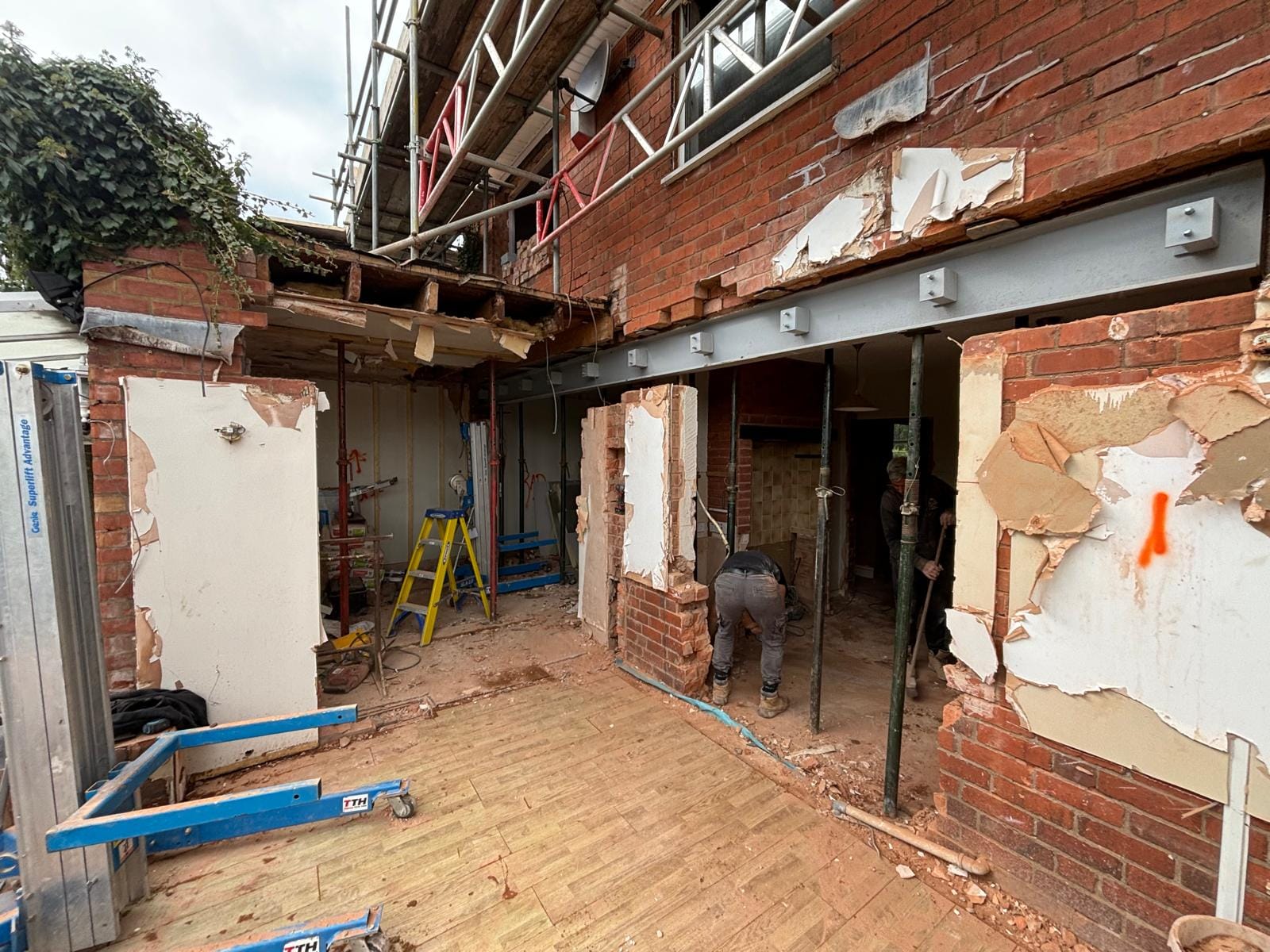 Full House Renovation & Extension Project — photo 9