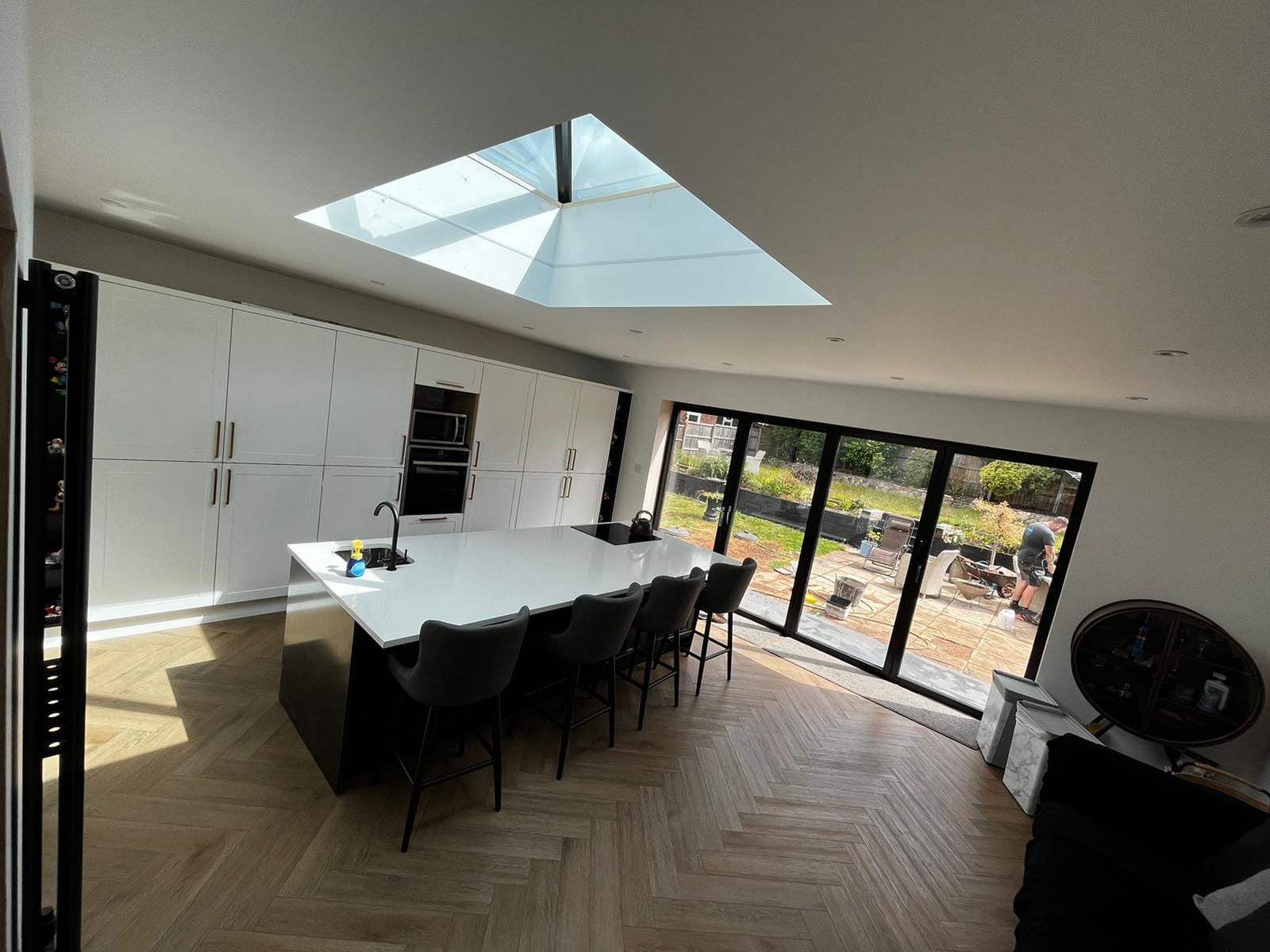 Rear Single-Storey Extension with Lantern — photo 4