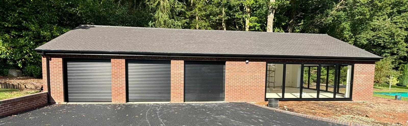 Triple Garage Build — photo 1